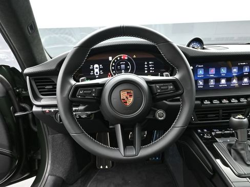 Certified 2026 Porsche 911 GT3 RWD image 18
