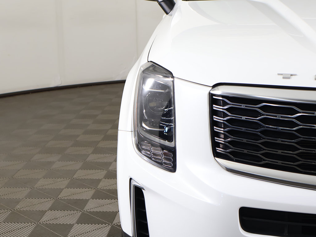 Used 2020 Kia Telluride EX w/ EX Premium Package AWD/4WD image 16
