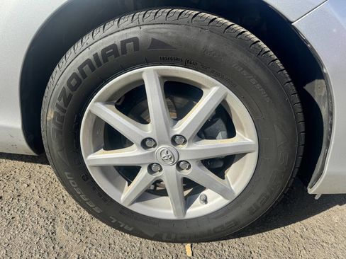 Used 2013 Toyota Prius C Four image 9