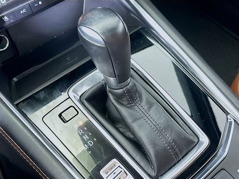 Used 2024 MAZDA CX-5 Carbon Edition image 32