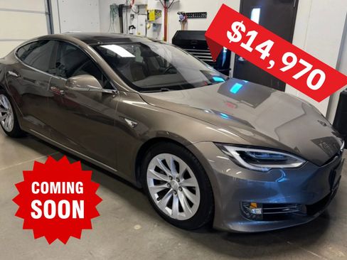 Used 2016 Tesla Model S 90D image 1