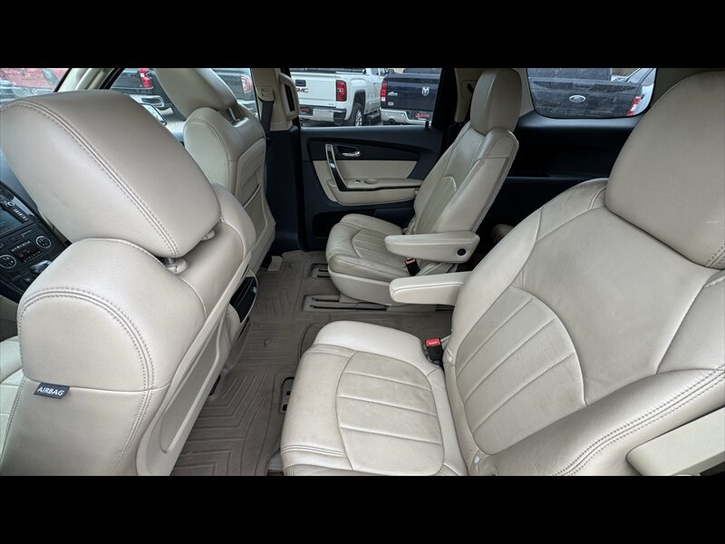 Used 2011 GMC Acadia Denali AWD/4WD image 10