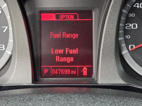 Used 2017 GMC Terrain SLE image 12