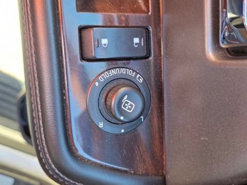Used 2016 Ford Expedition Platinum AWD/4WD image 14