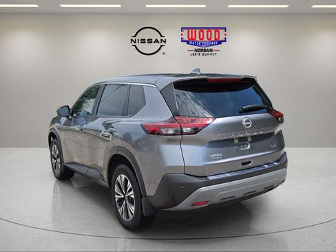 Used 2023 Nissan Rogue SV FWD image 4