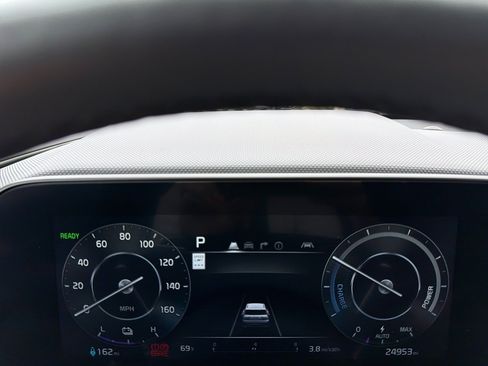 Used 2024 Kia Niro Wind w/ Wind Preserve Package FWD image 20