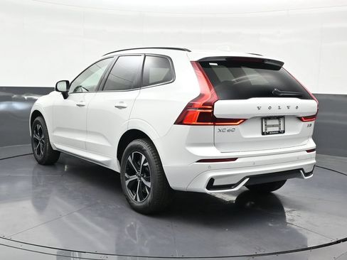 Used 2026 Volvo XC60 B5 Core AWD/4WD image 3