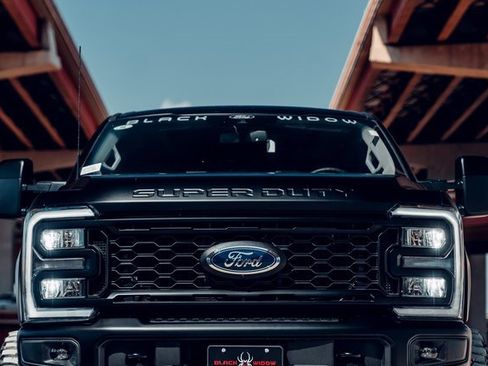 New 2026 Ford F250 Lariat w/ Black Appearance Package image 3