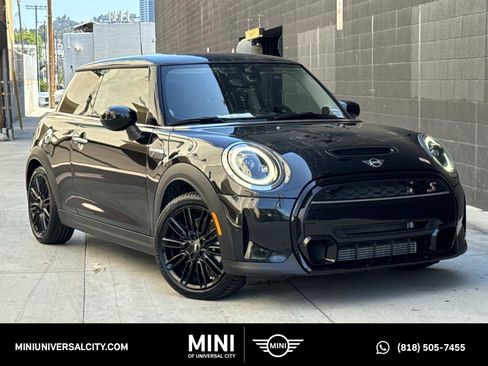 Certified 2024 MINI Cooper S FWD image 1