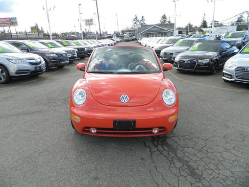 Used 2003 Volkswagen Beetle GLX image 3