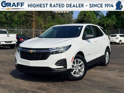 Used 2024 Chevrolet Equinox LS w/ LS Convenience Package