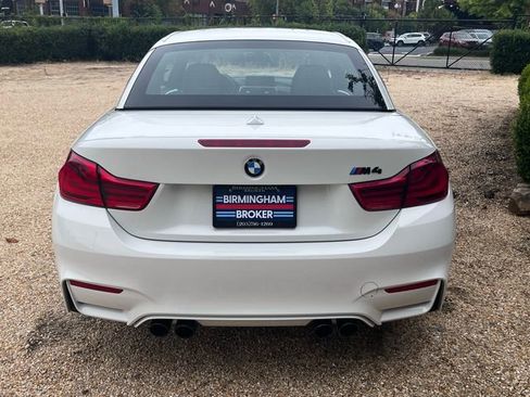 Used 2018 BMW M4 Convertible image 20