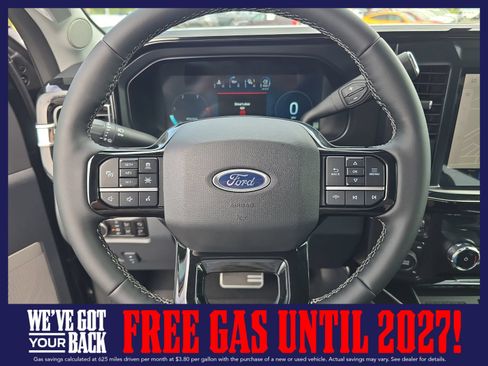 New 2026 Ford F250 Lariat w/ Black Appearance Package AWD/4WD image 28