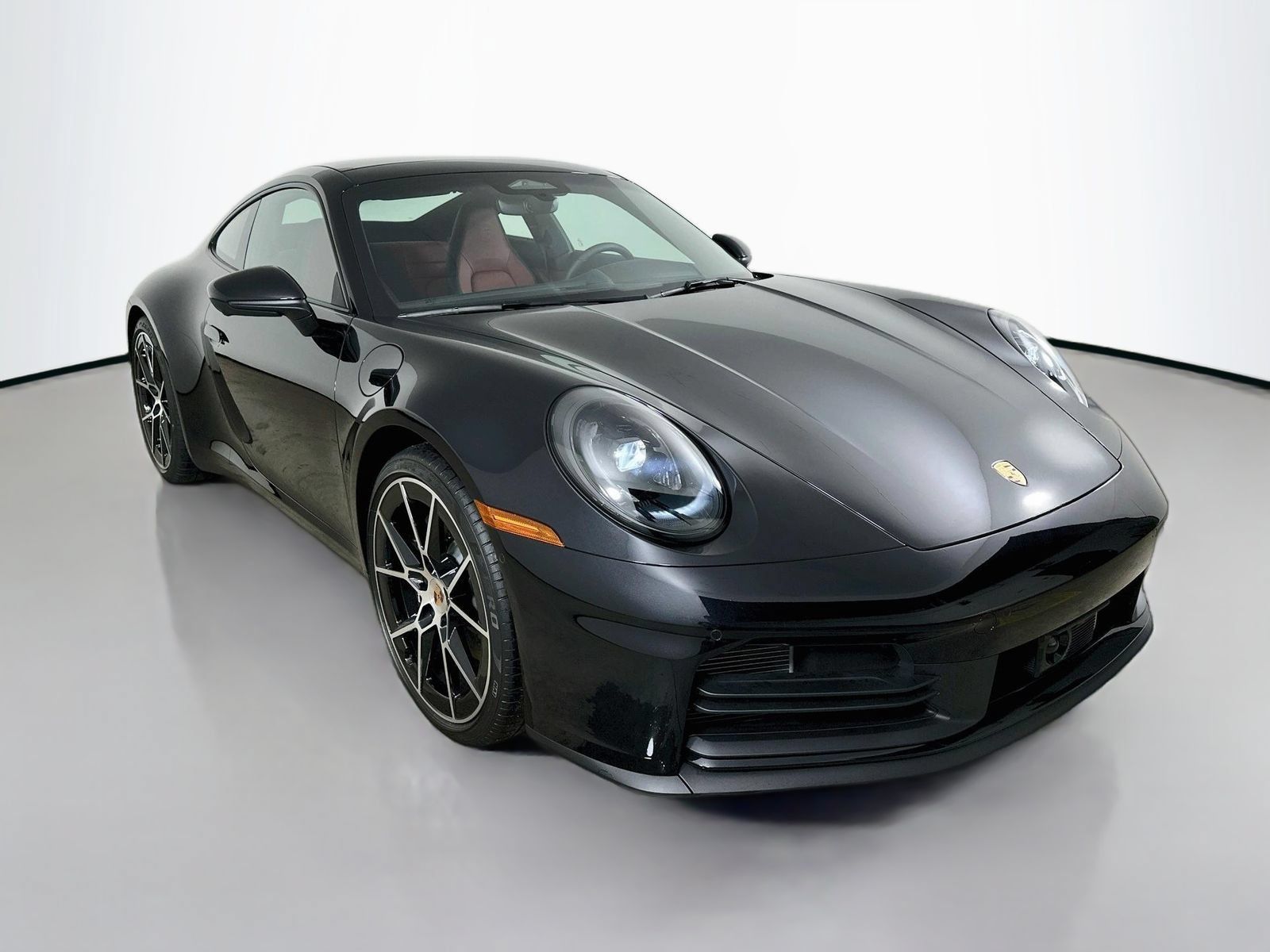 Used 2026 Porsche 911 Carrera RWD image 3