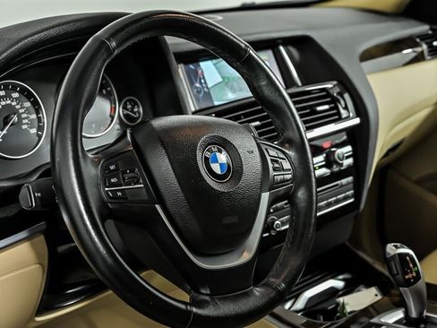 Used 2016 BMW X3 sDrive28i RWD image 19