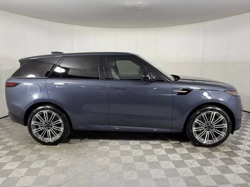 New 2026 Land Rover Range Rover Sport SE image 8