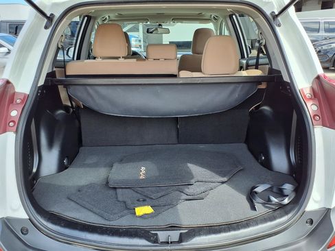 Used 2015 Toyota RAV4 XLE FWD image 23