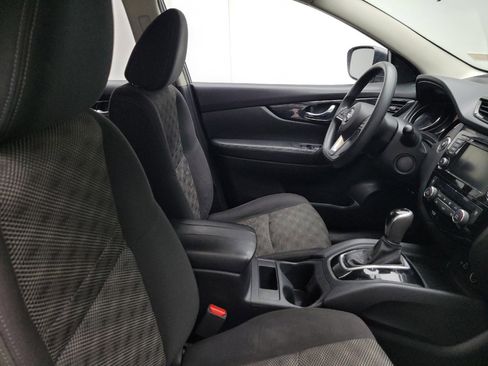 Used 2019 Nissan Rogue Sport SV image 21