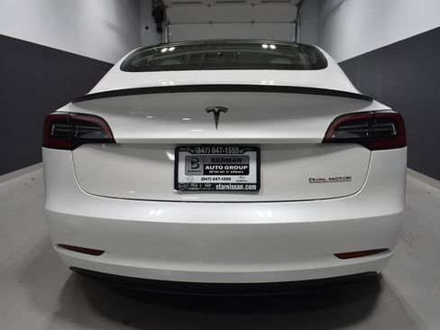 Used 2023 Tesla Model 3 Performance image 9