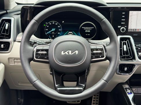 Used 2023 Kia Sorento SX Prestige AWD/4WD image 20