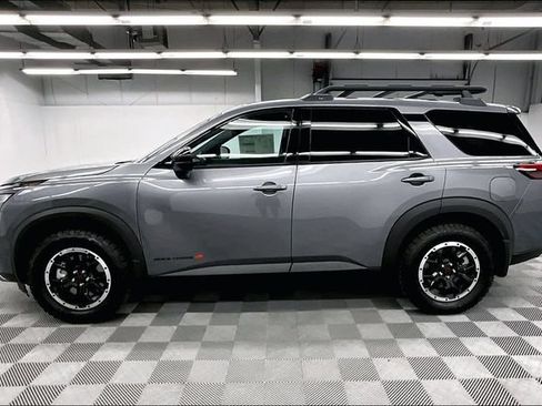 New 2026 Nissan Pathfinder Rock Creek w/ Rock Creek Premium Package AWD/4WD image 18