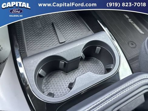 Certified 2025 Ford Mustang Mach-E Premium AWD/4WD image 31
