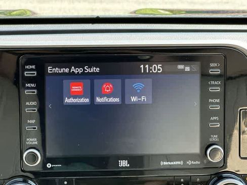 Used 2021 Toyota Highlander Limited AWD/4WD image 14