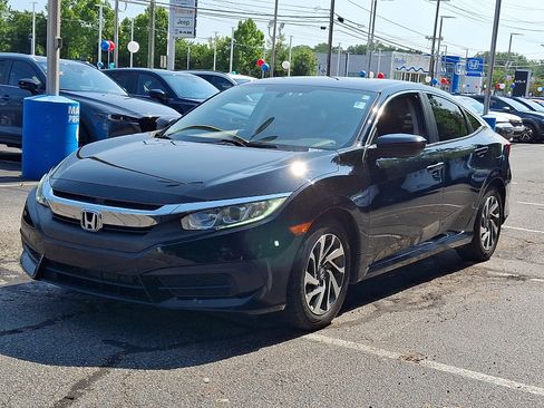 Used 2016 Honda Civic EX image 2