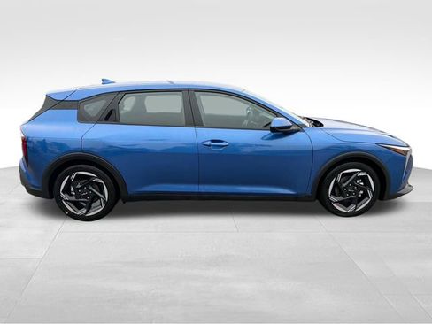 New 2026 Kia K4 EX FWD image 8