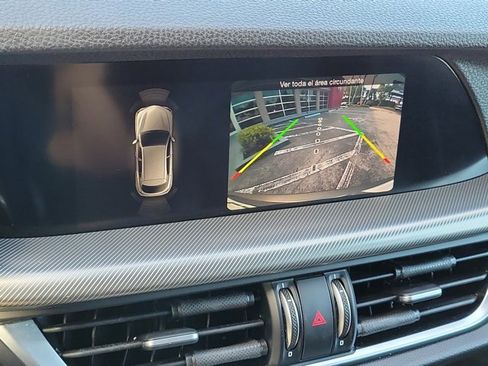 Used 2018 Alfa Romeo Stelvio Ti Sport image 22