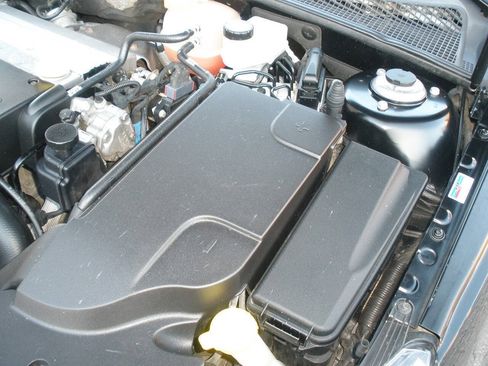 Used 2009 Saab 9-3 2.0T w/ Cold Weather Package FWD image 15
