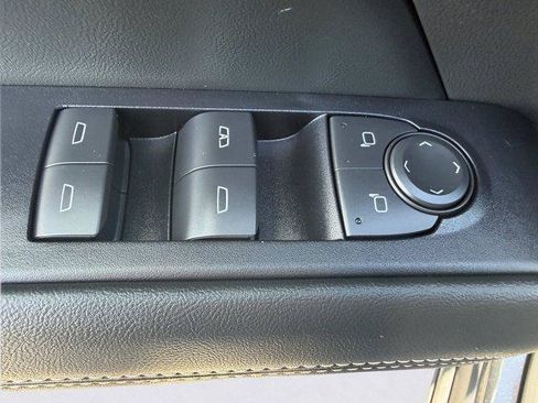 New 2026 GMC Terrain Elevation w/ Elevation Premium Package AWD/4WD image 29