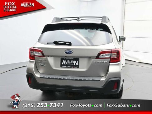 Used 2019 Subaru Outback 2.5i Limited AWD/4WD image 4