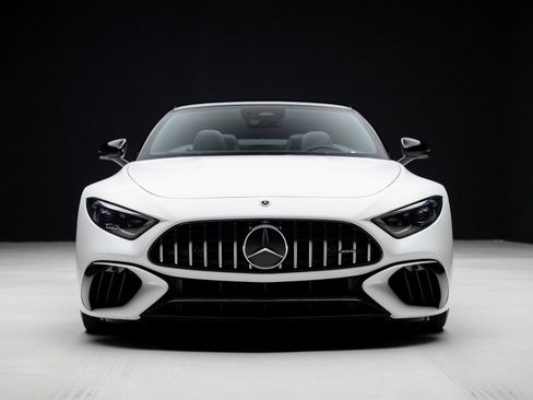 Used 2022 Mercedes-Benz SL 55 AMG 4MATIC image 9