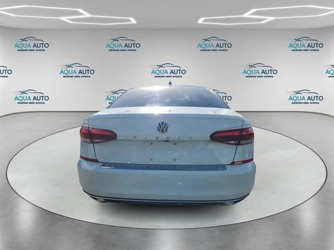 Used 2021 Volkswagen Passat 2.0T SE image 6