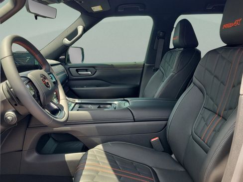 New 2025 Nissan Armada PRO-4X image 24