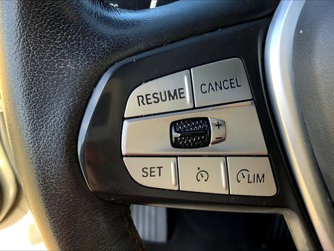 Used 2022 BMW X3 xDrive30i w/ Premium Package 2 image 21