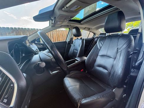 Used 2017 MAZDA MAZDA3 Grand Touring FWD image 22