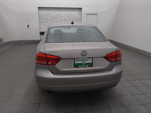 Used 2014 Volkswagen Passat 1.8T S FWD image 6