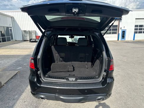 Used 2022 Dodge Durango R/T w/ Tow 'N Go Package AWD/4WD image 12