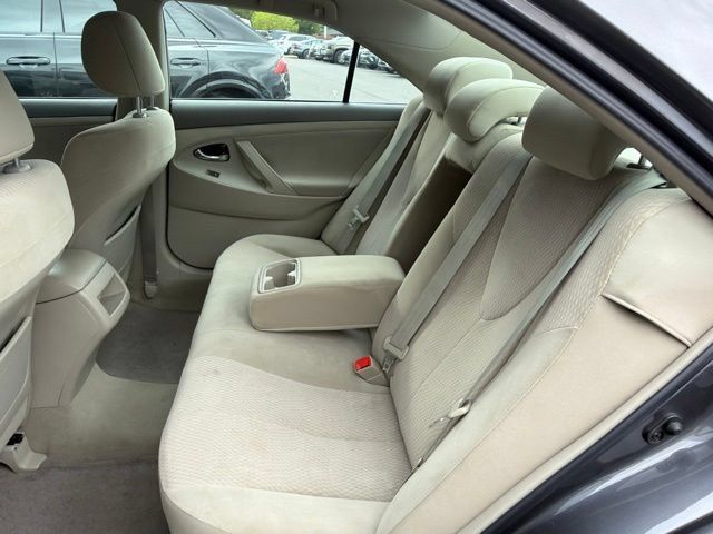 Used 2011 Toyota Camry LE w/ LE Extra-Value Pkg FWD image 13