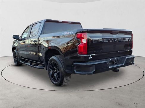 Certified 2022 Chevrolet Silverado 1500 Custom w/ Rally Edition image 7