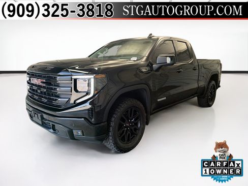 Used 2025 GMC Sierra 1500 Elevation w/ Preferred Package AWD/4WD image 1