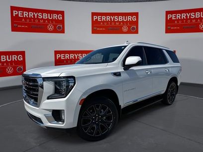 Used 2023 GMC Yukon SLT w/ SLT Luxury Package