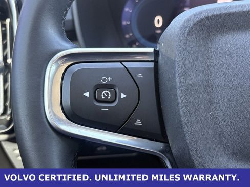 Certified 2025 Volvo XC40 B5 Plus image 15