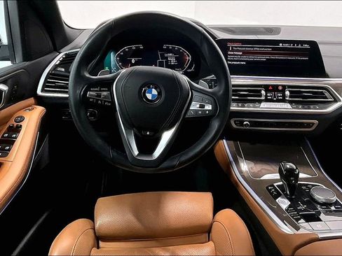 Used 2023 BMW X5 xDrive40i w/ Parking Assistance Package image 5