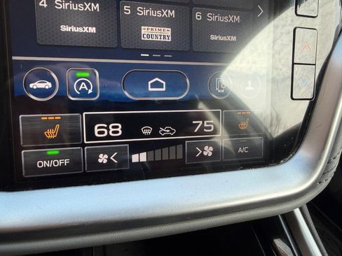 Used 2023 Subaru Outback Premium image 26