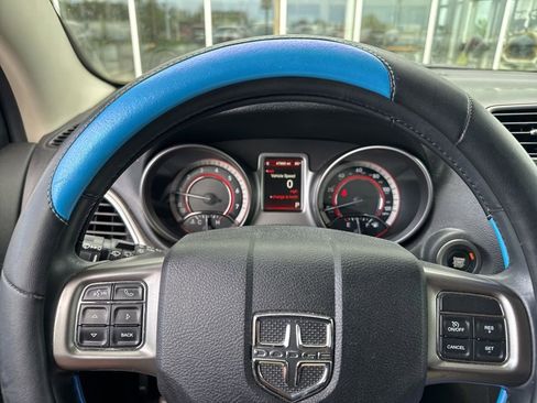 Used 2017 Dodge Journey Crossroad FWD image 16