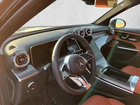 Certified 2026 Mercedes-Benz GLC 300 4MATIC image 10