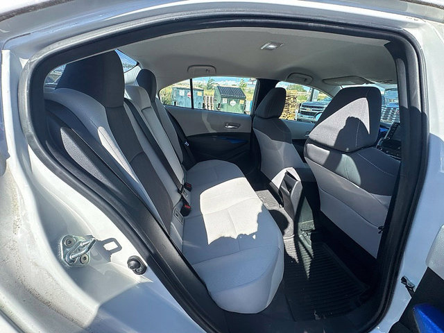 Used 2020 Toyota Corolla LE FWD image 23
